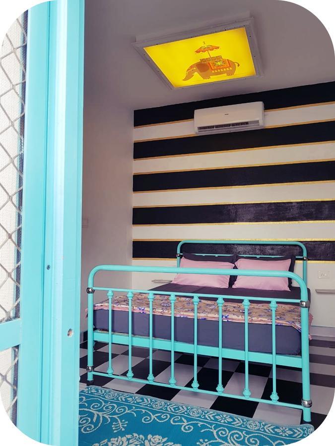 Gypsy Child Lake Hostel אודייפור מראה חיצוני תמונה
