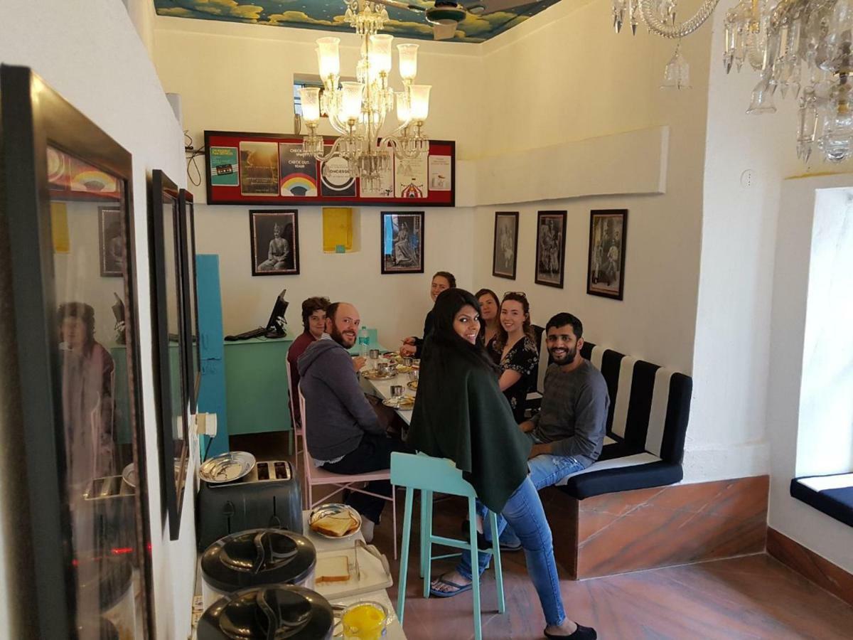 Gypsy Child Lake Hostel אודייפור מראה חיצוני תמונה
